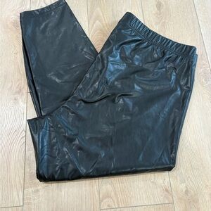 Old Navy Black Faux Leather Leggings 3X